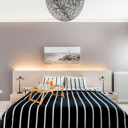 Socrates By Heloni Apartments Athens Exterior photo