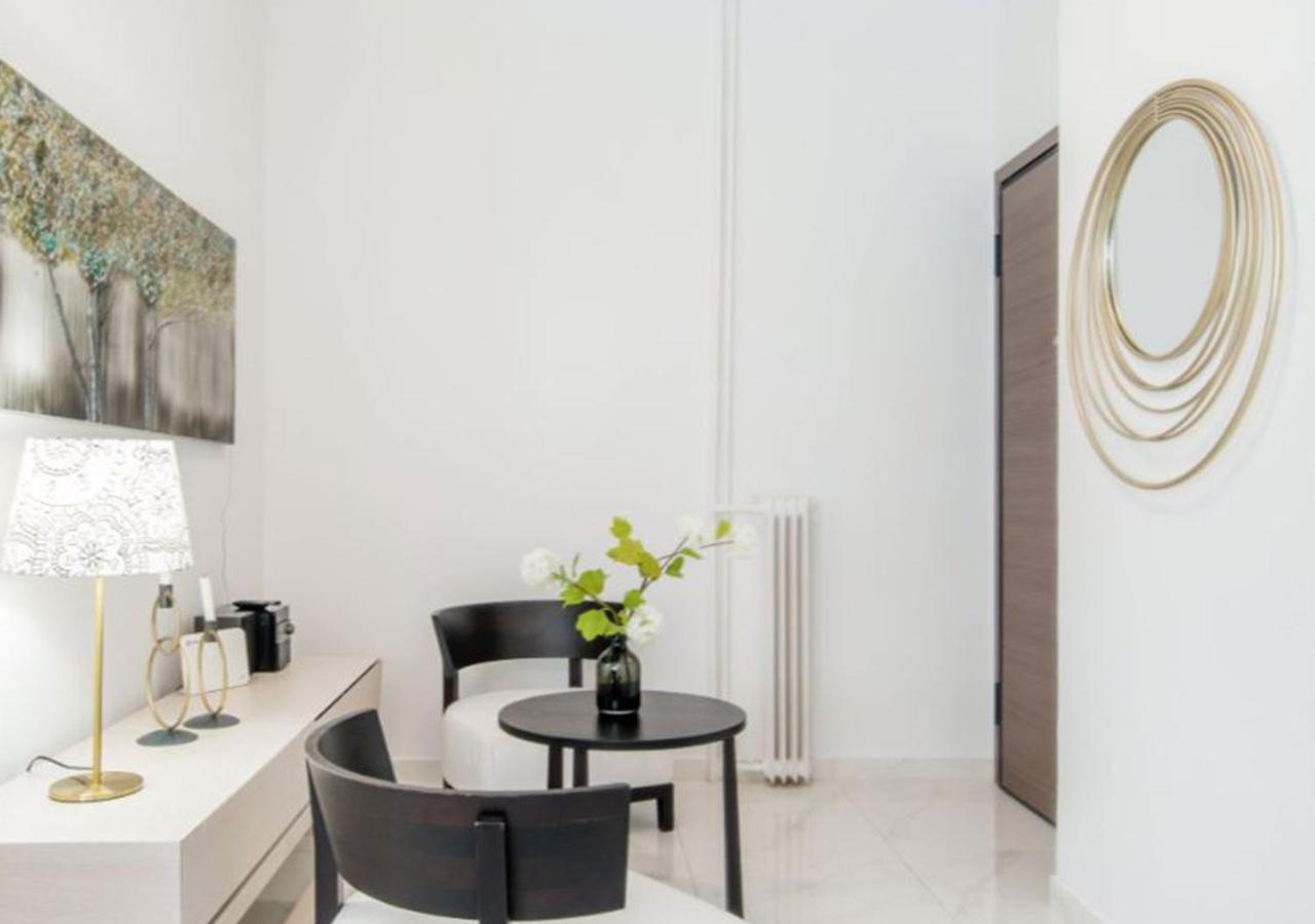 Socrates By Heloni Apartments Athens Exterior photo